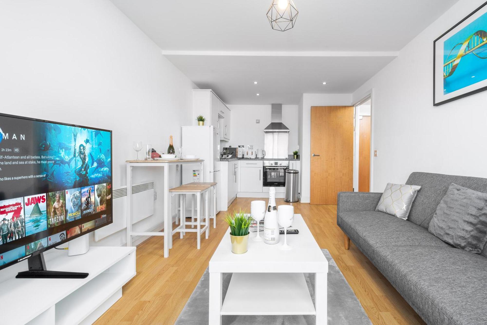 City Centre Apartment - Juliette Balcony - Fast Wifi 19A 버밍엄 외부 사진